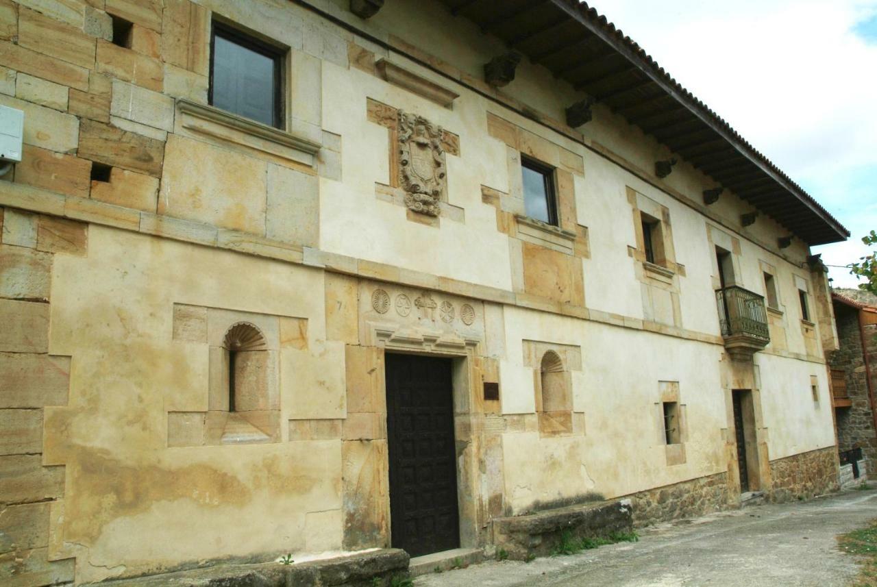 Вілла Palacio Rural De Inguanzo De Cabrales Екстер'єр фото