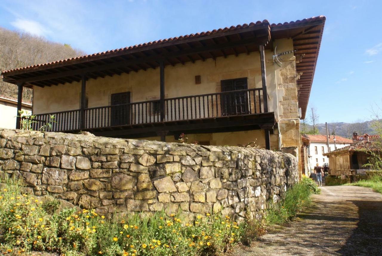 Вілла Palacio Rural De Inguanzo De Cabrales Екстер'єр фото