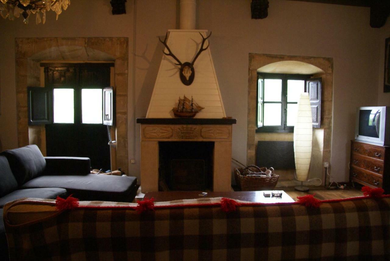 Вілла Palacio Rural De Inguanzo De Cabrales Екстер'єр фото